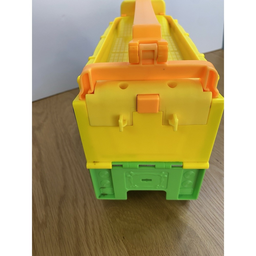 Hot Wheels Tony Hawk World Tour Skate Bus Playset Ramp Truck Base No Accessories - Picture 4 of 13